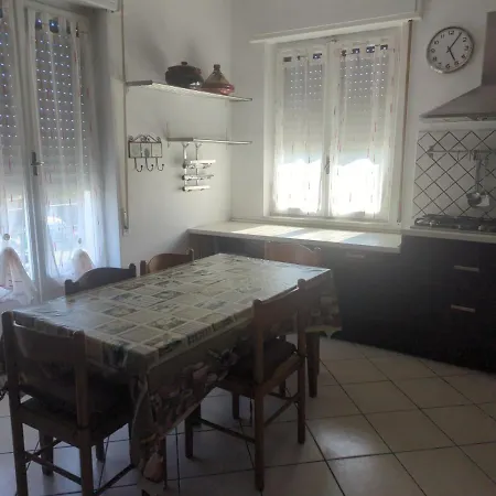 Agriturismo Cascina Rio Rocca شقة سان لورينسو أل ماري